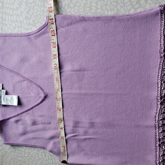 Joseph A Lavender Top with Crochet and Beaded Trim Size SP - Picture 5 of 11